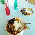indonésie: Nejpochybnější oběd, co jsem kdy jedl.